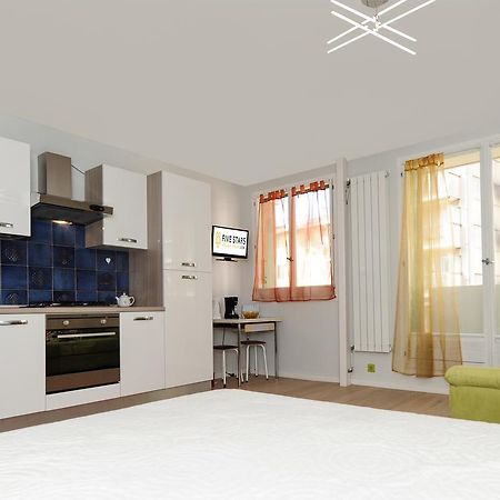 Blue Lagon Five Stars Holiday House Nice Ngoại thất bức ảnh