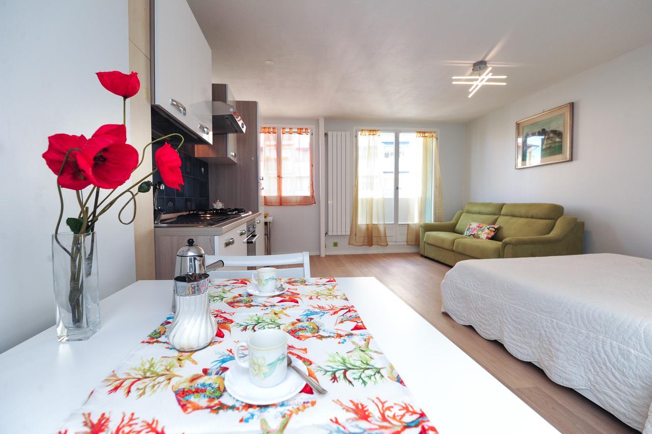 Blue Lagon Five Stars Holiday House Nice Ngoại thất bức ảnh